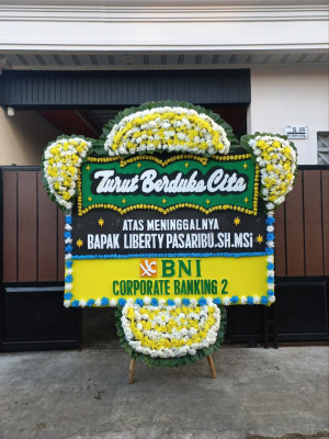 Papan Bunga Duka di Sukamantri