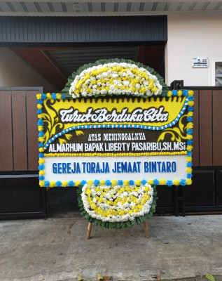 Papan Bunga Duka di Sukamantri