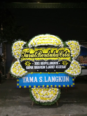 Papan Bunga Duka di Sukamantri