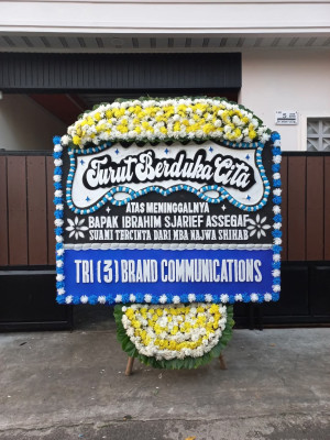 Papan Bunga Duka di Sukamantri